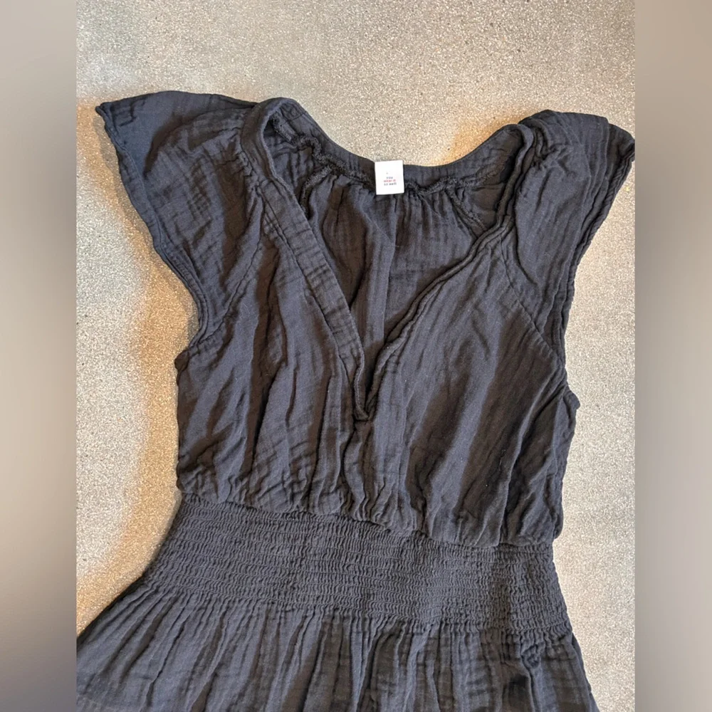 Cotton v-neck dress - Picture 3 of 6